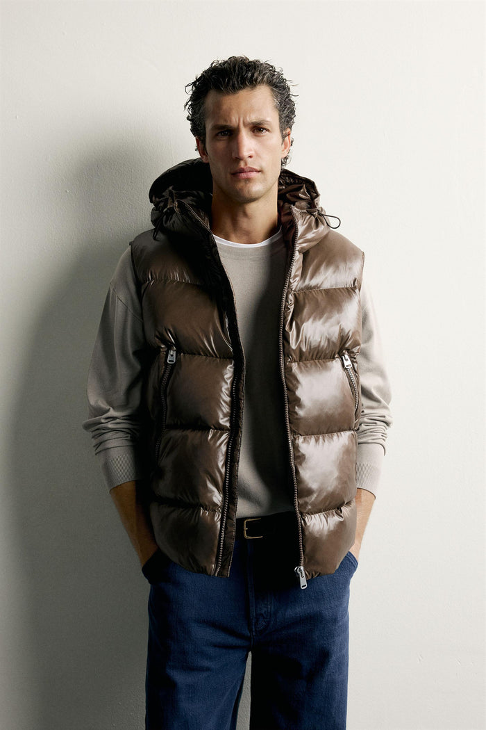 FEATHER GILET