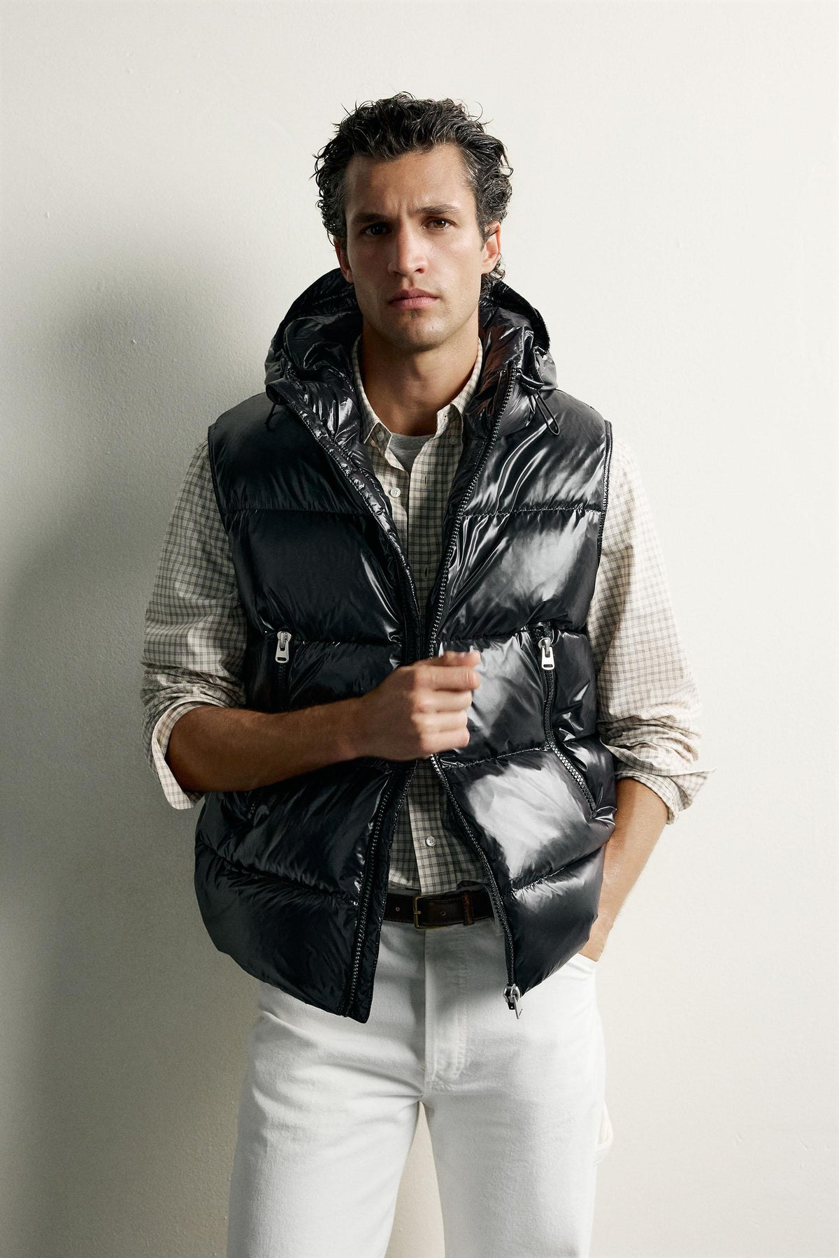 FEATHER GILET Black