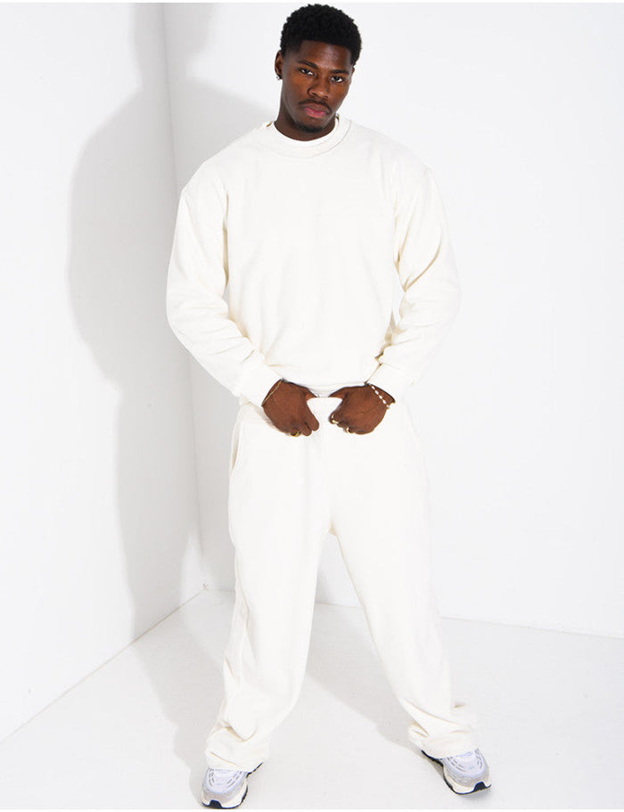 Heavyweight pants and crew-neck sweatshirt set